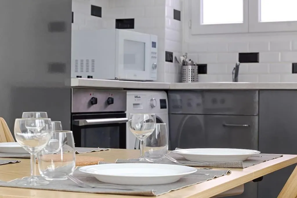 Daumesnil Gare De Lyon Ii Cosy 1br Apartment Paris